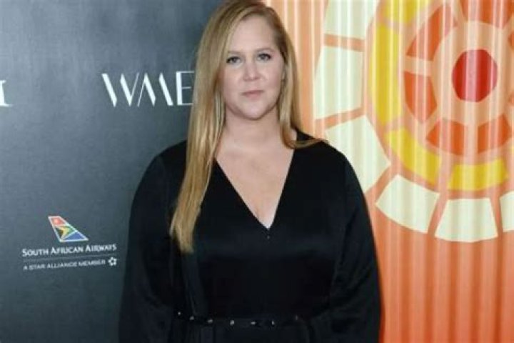 Amy Schumer Updates Fans On Her IVF Journey – ‘We Got 1 Normal Embryo’