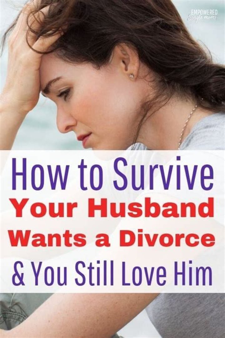 How do single moms survive after divorce?